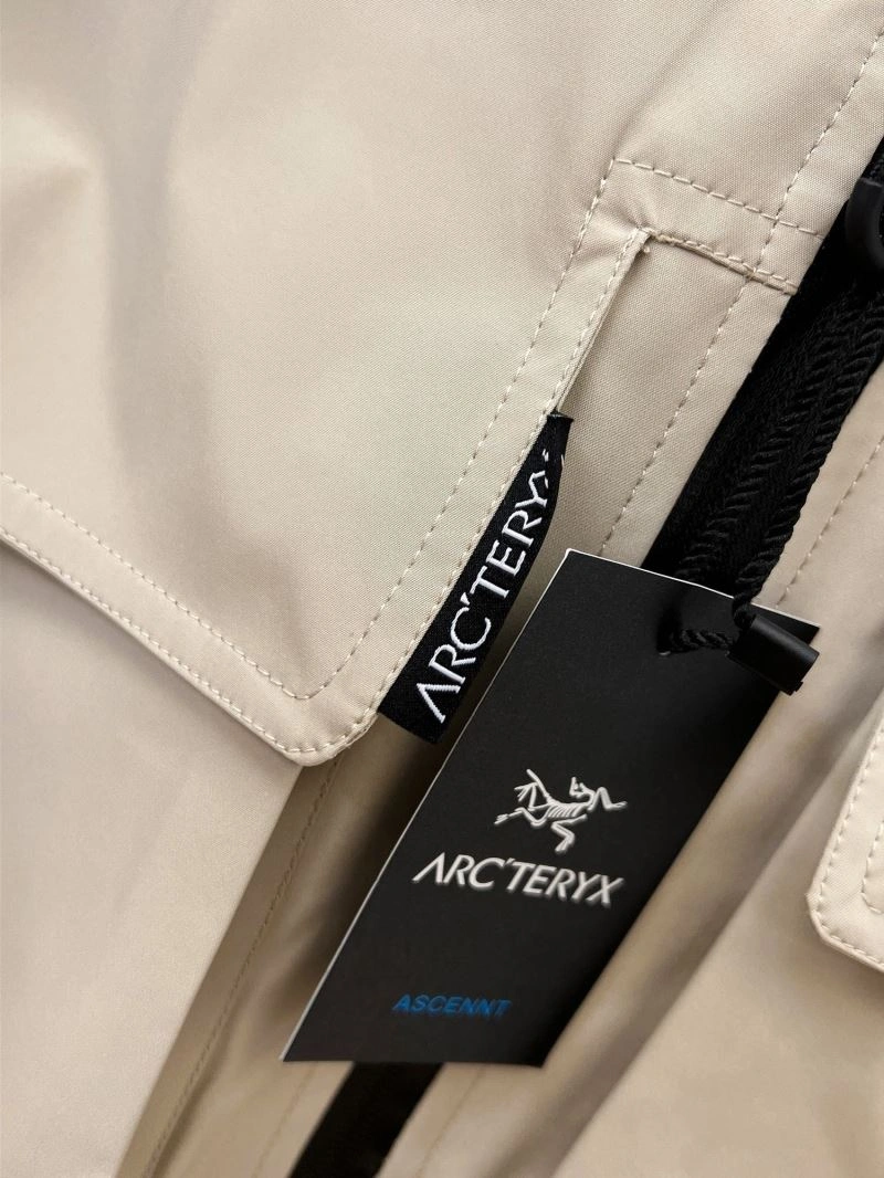 Minimalist Arcteryx Outwear 158826