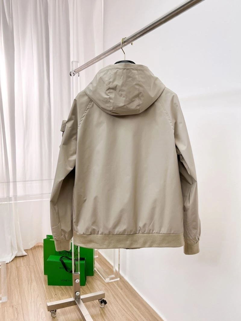 Minimalist Arcteryx Outwear 158826