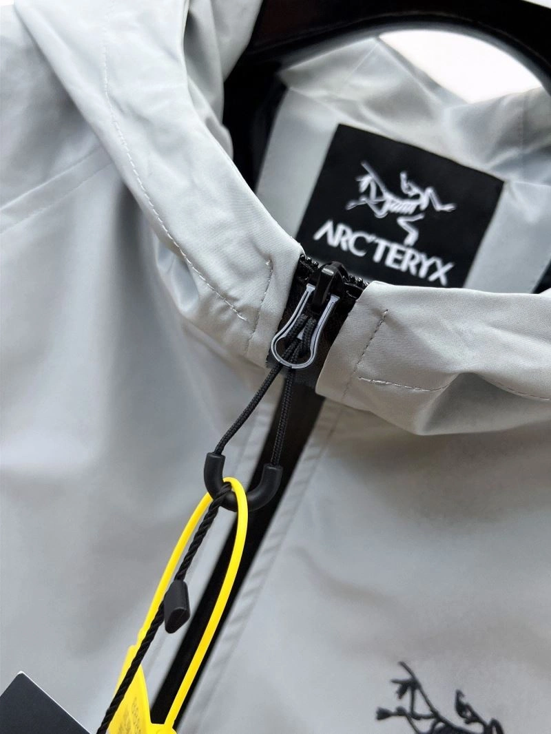 WeatherProof Arcteryx Outwear 158825
