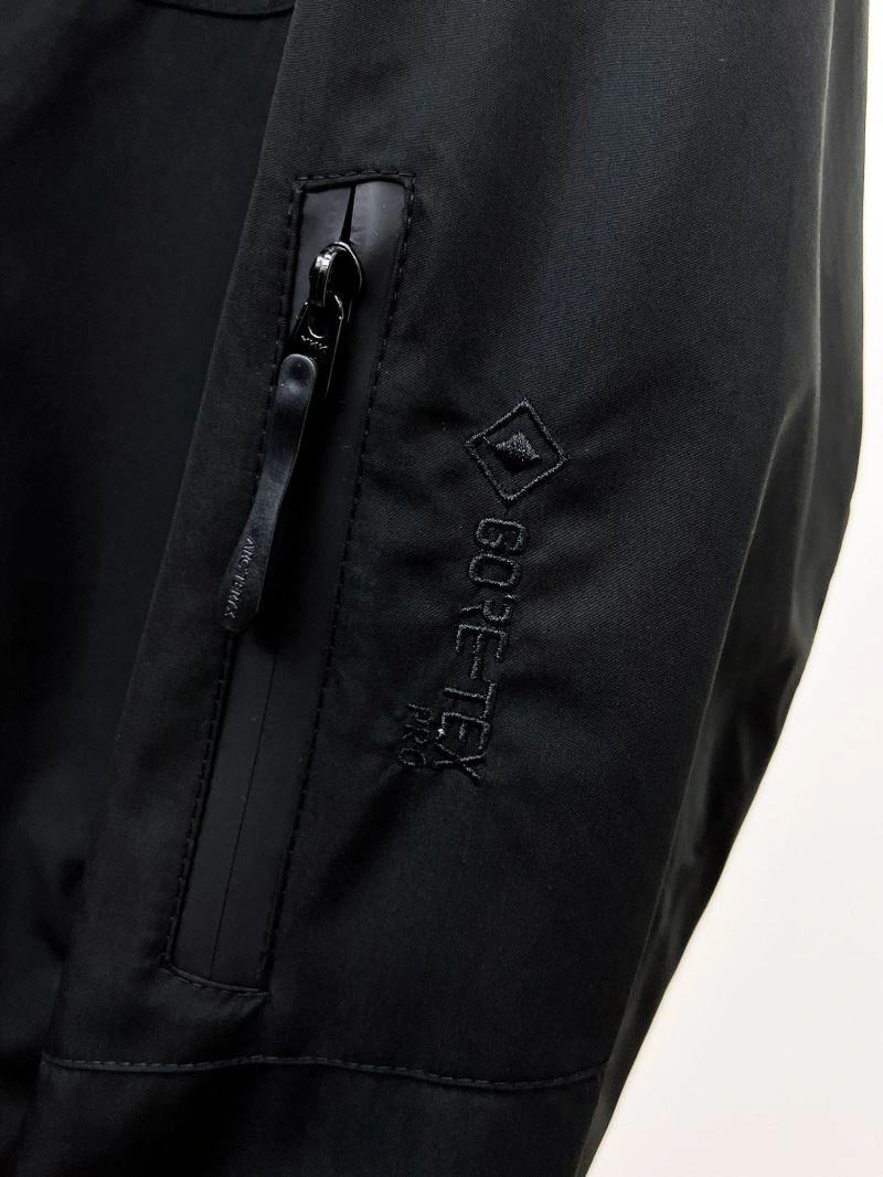 Arcteryx Outwear TravelReady 158822