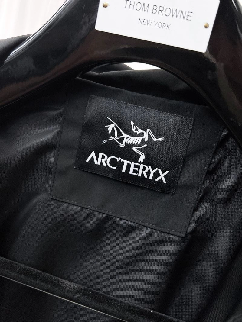 Arcteryx Outwear TravelReady 158822