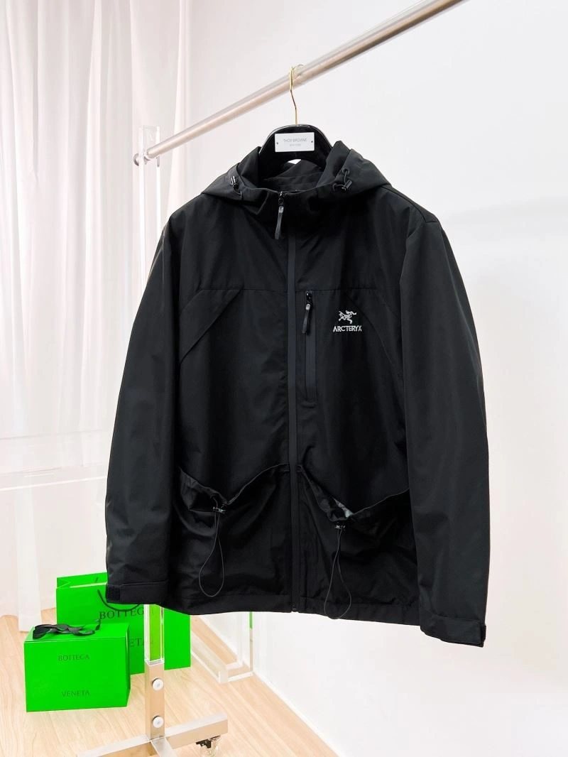 Arcteryx Outwear Minimalist 158820