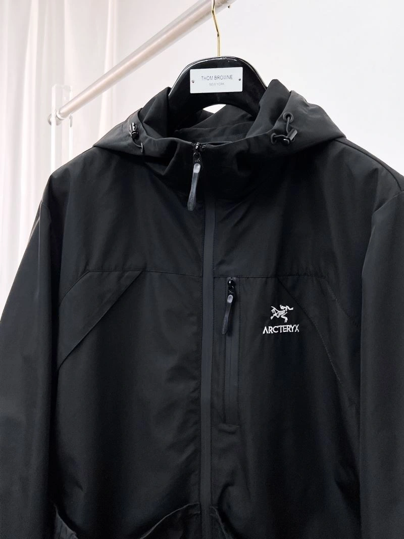 Arcteryx Outwear Minimalist 158820