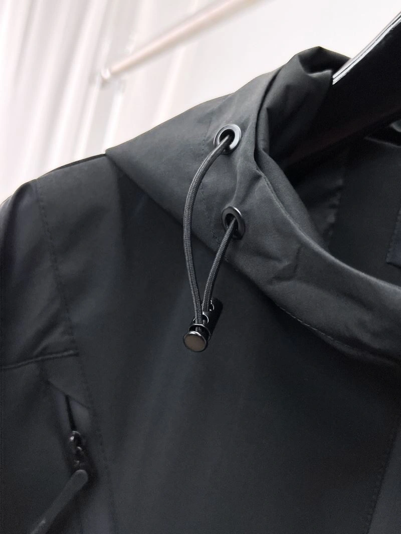 Neat Arcteryx Outwear 158818