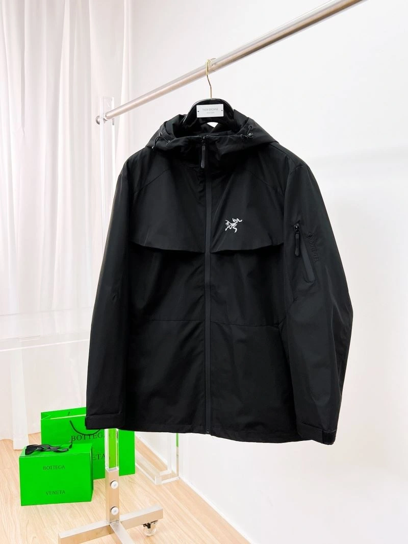 Arcteryx Outwear Effortless 158816