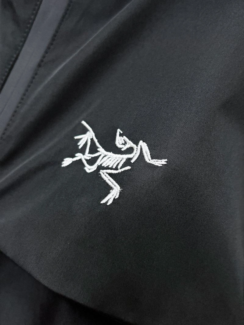 Arcteryx Outwear Effortless 158816
