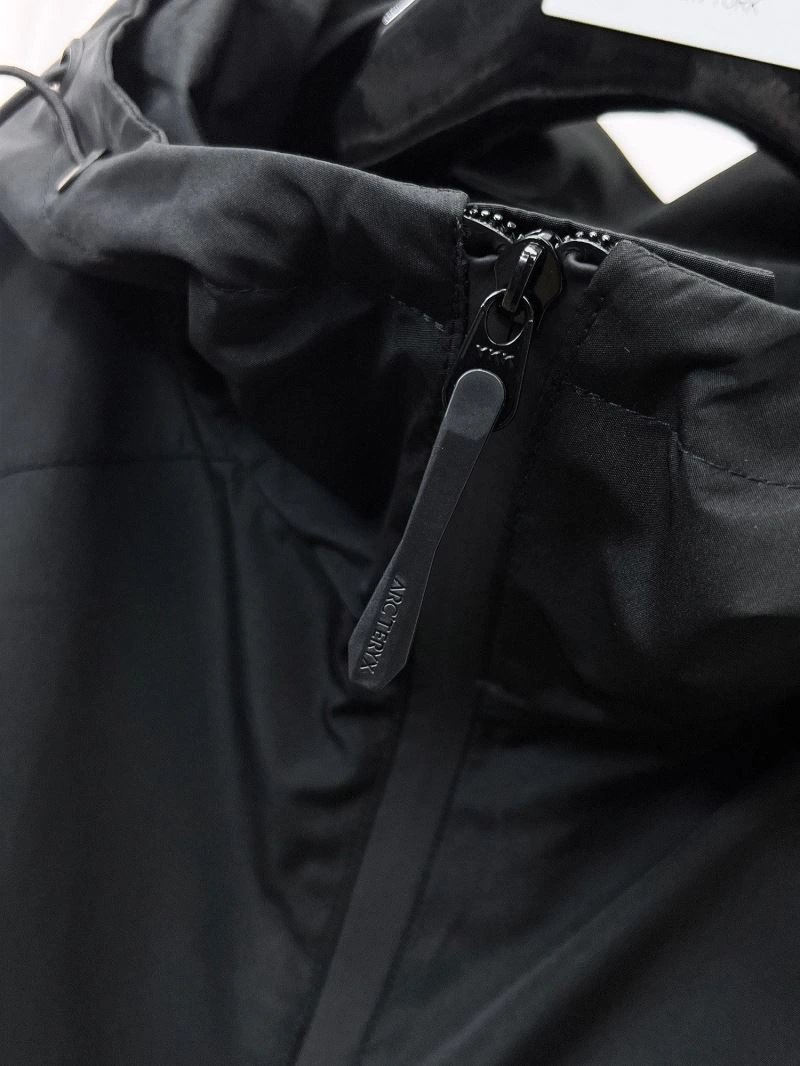 Arcteryx Outwear Effortless 158816
