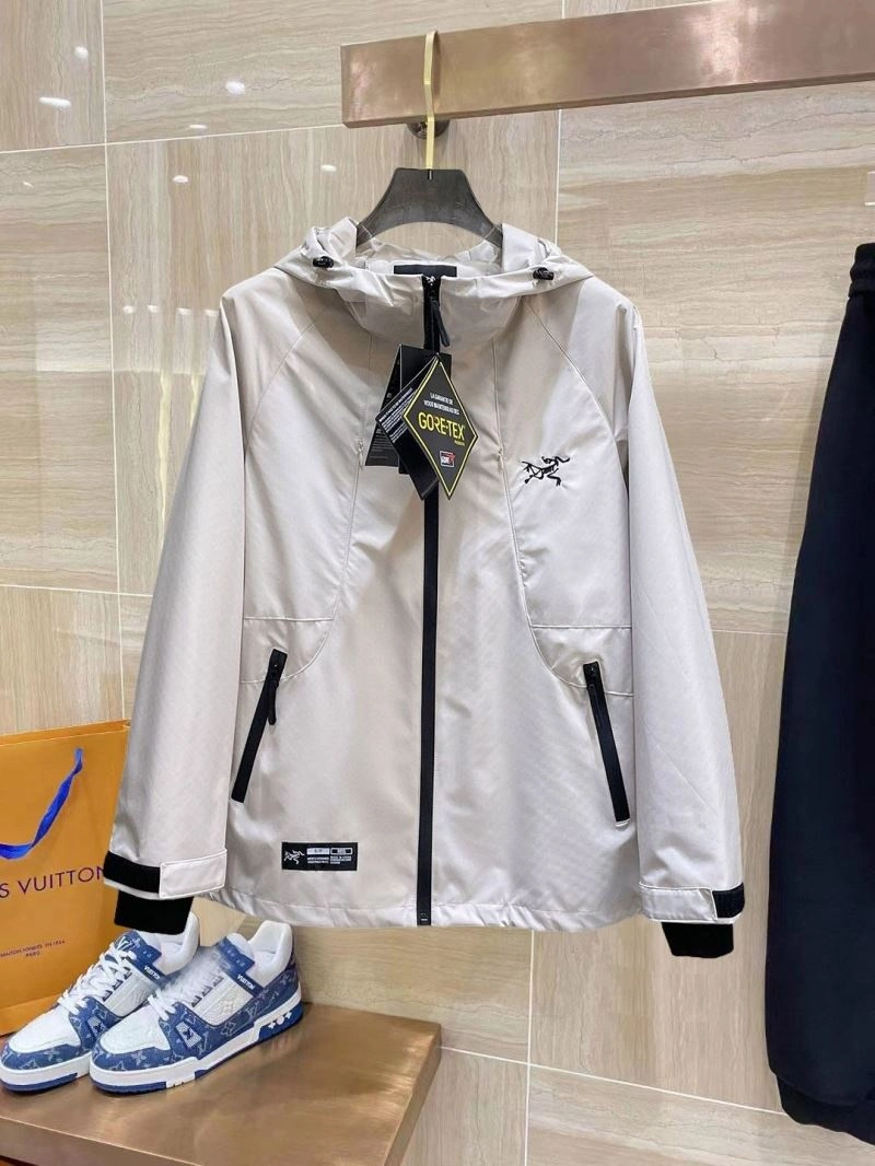 Stretchable Arcteryx Outwear 158812