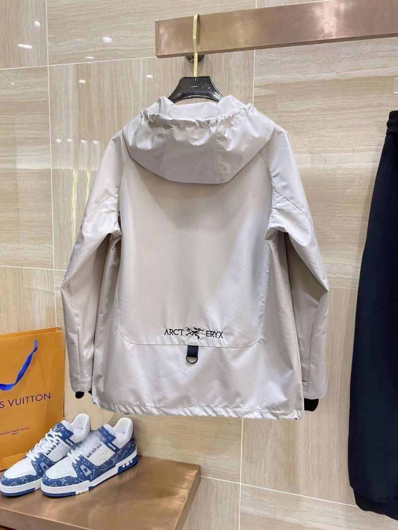 Stretchable Arcteryx Outwear 158812