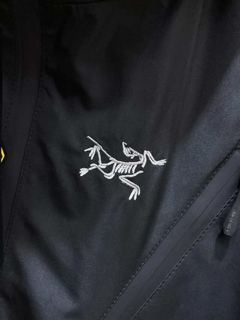 Arcteryx Outwear Sophisticated 158811