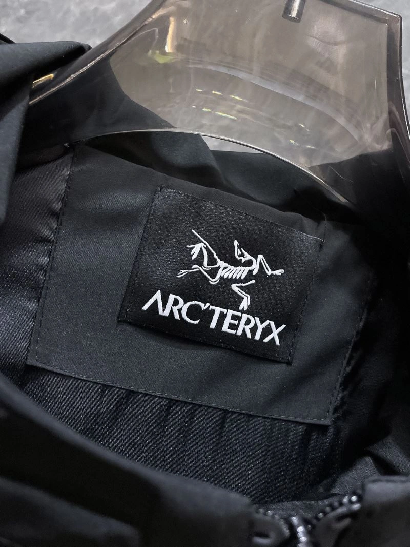 Arcteryx Outwear Sophisticated 158811