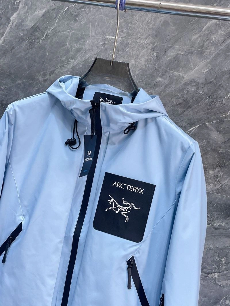 Arcteryx Outwear Bright 158804