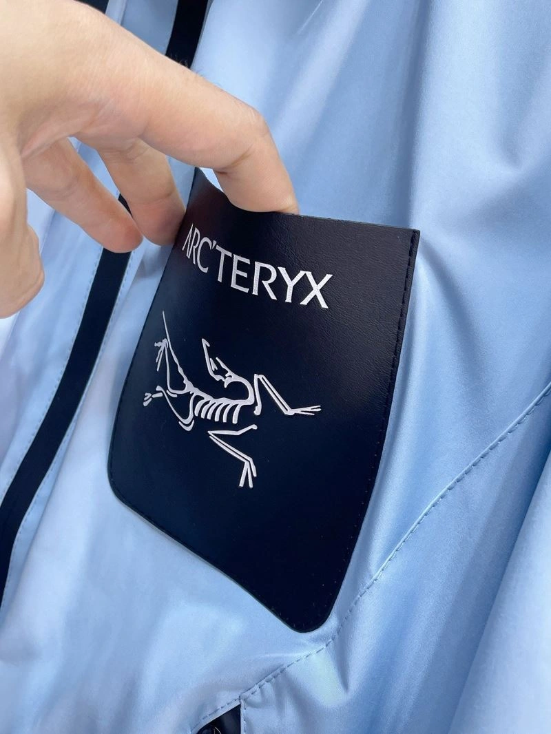 Arcteryx Outwear Bright 158804