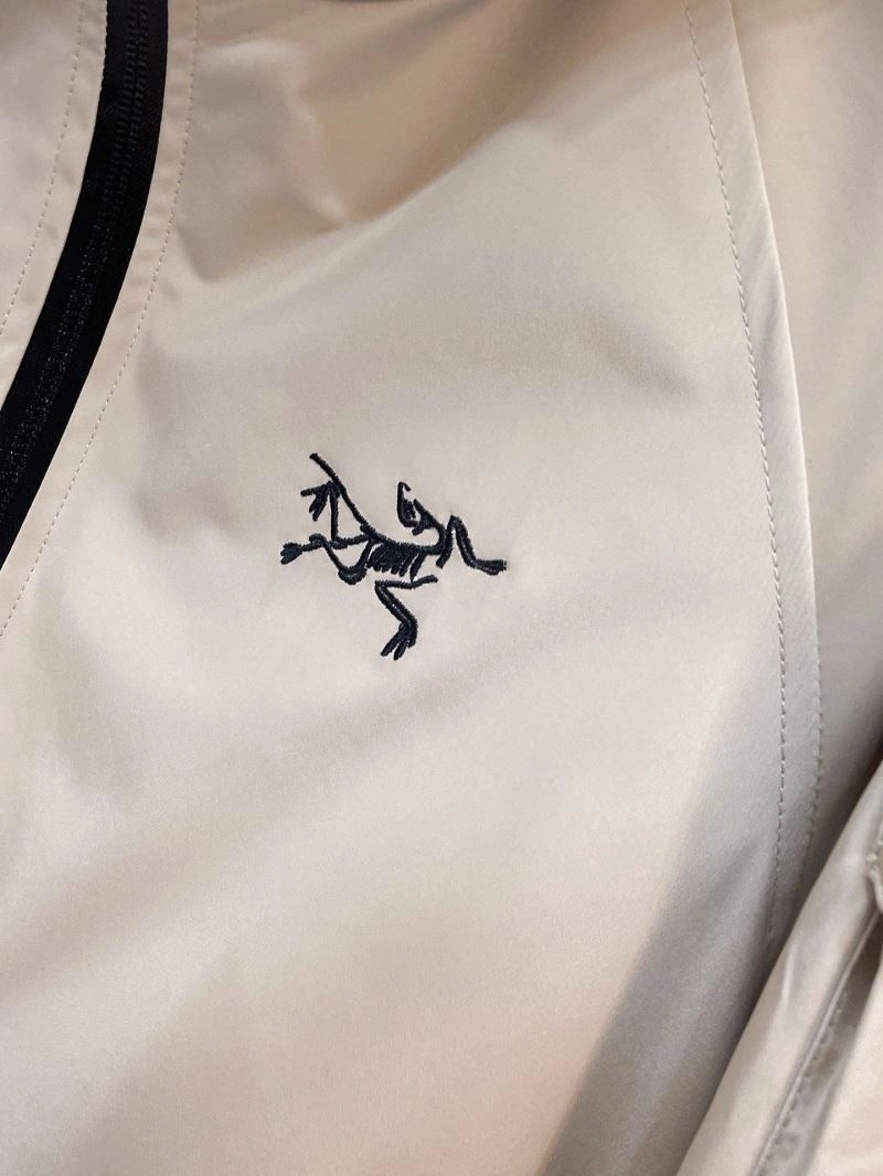Arcteryx Outwear Stylish 158805