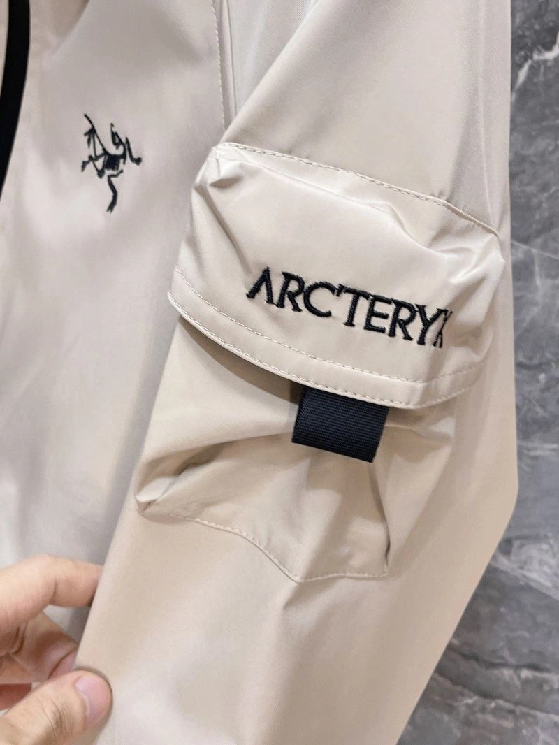 Arcteryx Outwear Stylish 158805