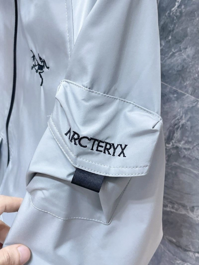 Trendsetting Arcteryx Outwear 158847