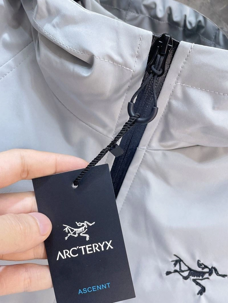 Trendsetting Arcteryx Outwear 158847