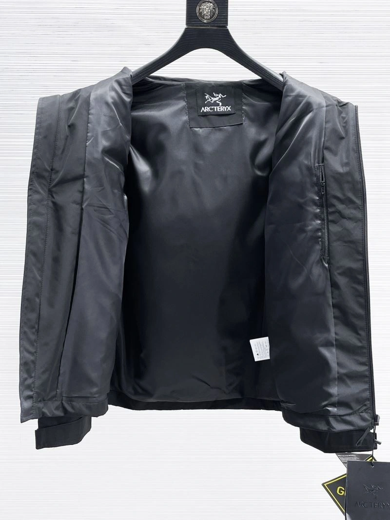 Arcteryx Outwear Upgraded 158785