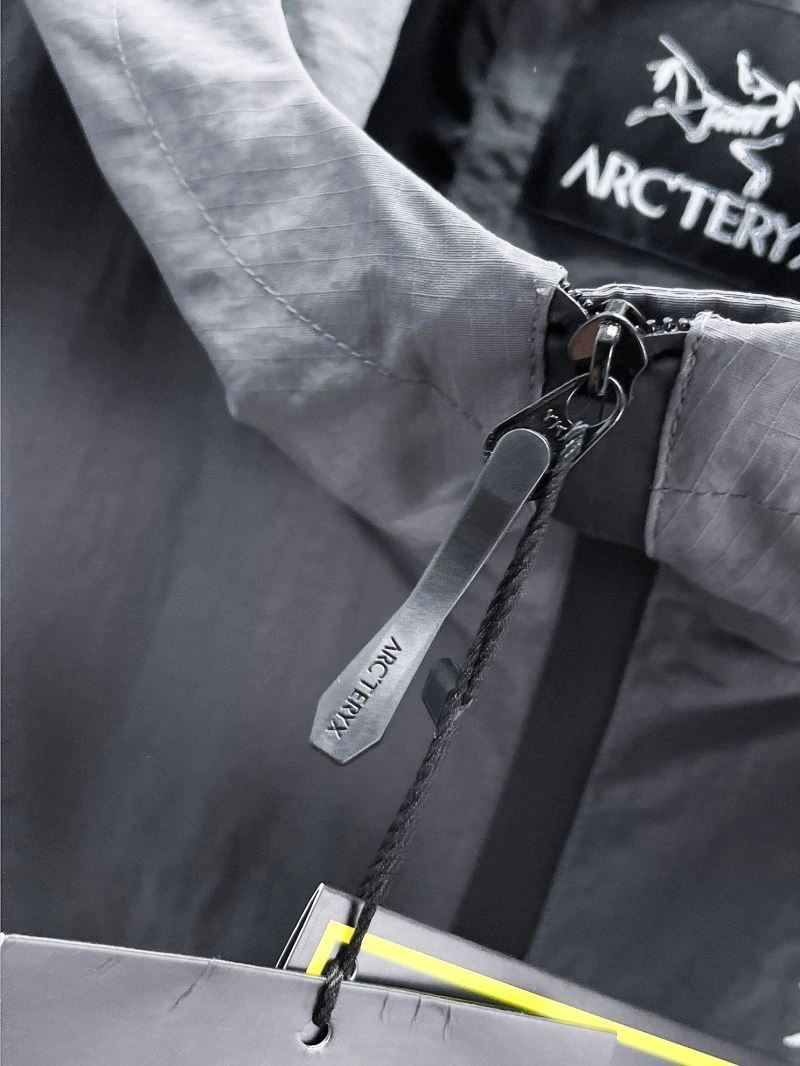 Arcteryx Outwear Durable 158782