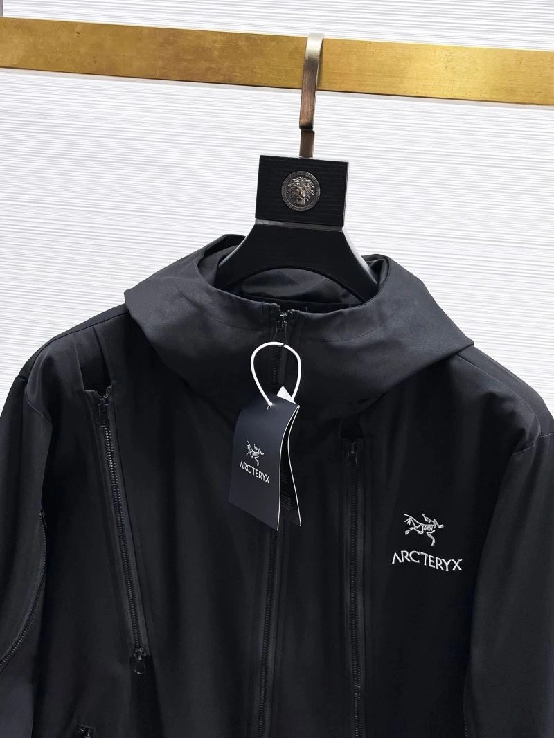 Arcteryx Outwear Youthful 158779