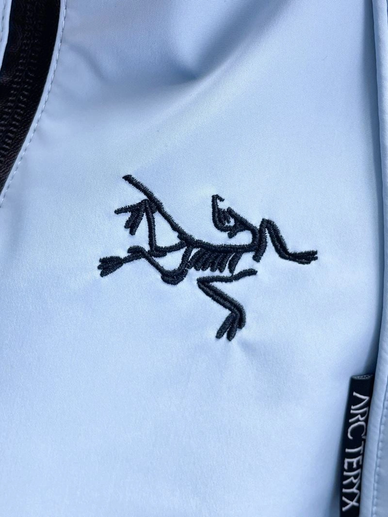 Vibrant Arcteryx Outwear 158780