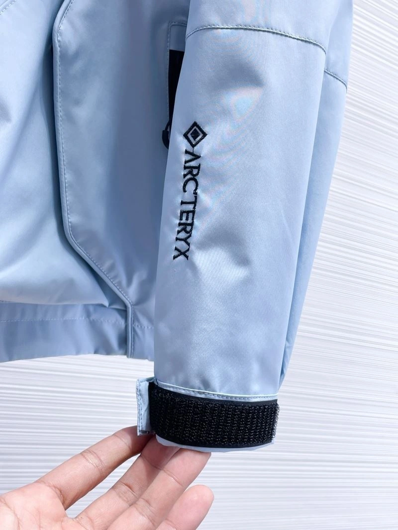 Vibrant Arcteryx Outwear 158780