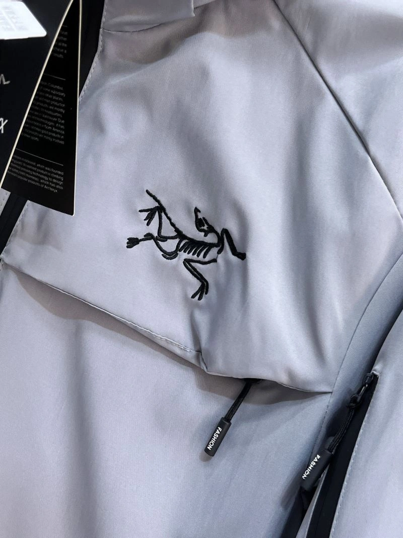 Arcteryx Outwear Comfortable 158772