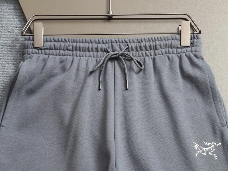 UrbanChic Arcteryx Short Pants 152398