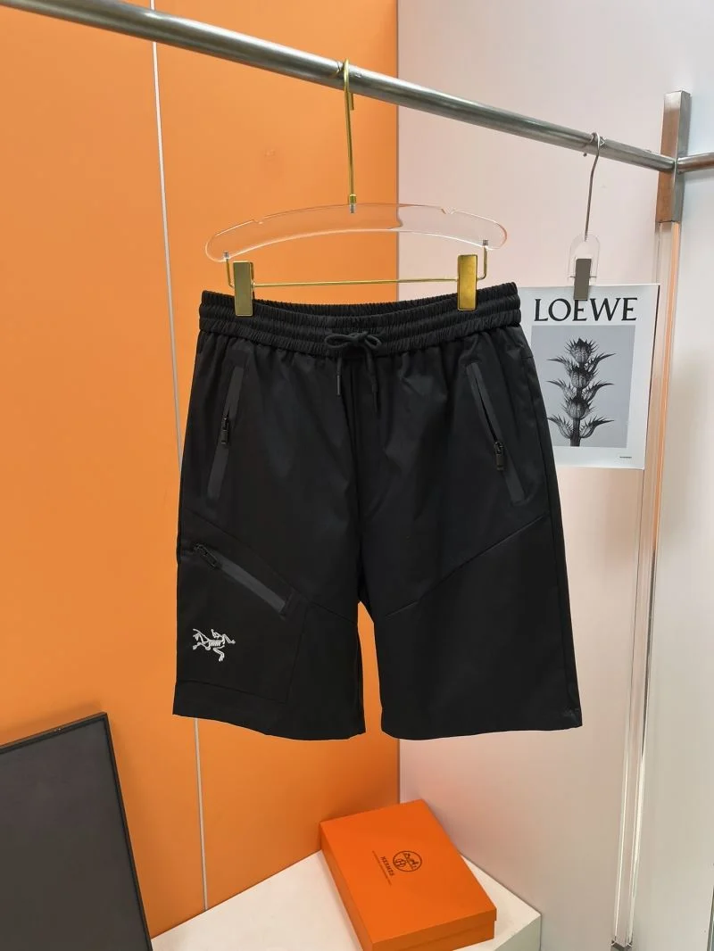 Functional Arcteryx Short Pants 163329