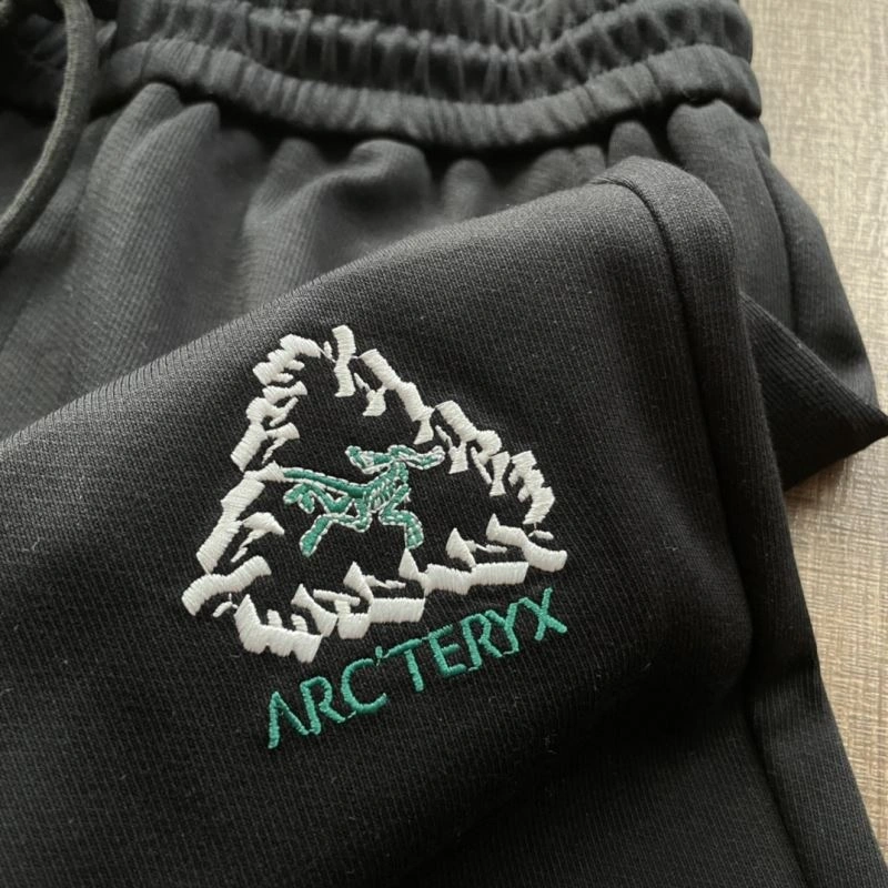 Efficient Arcteryx Short Pants 158765