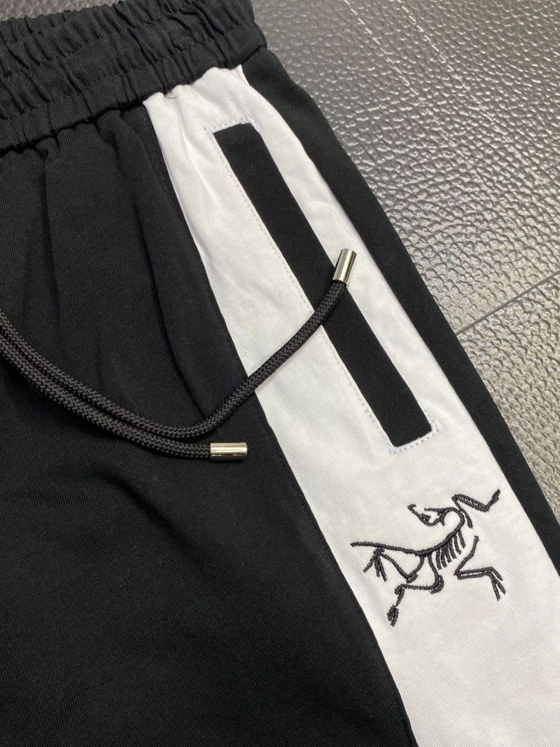 Trendsetting Arcteryx Short Suits 159805
