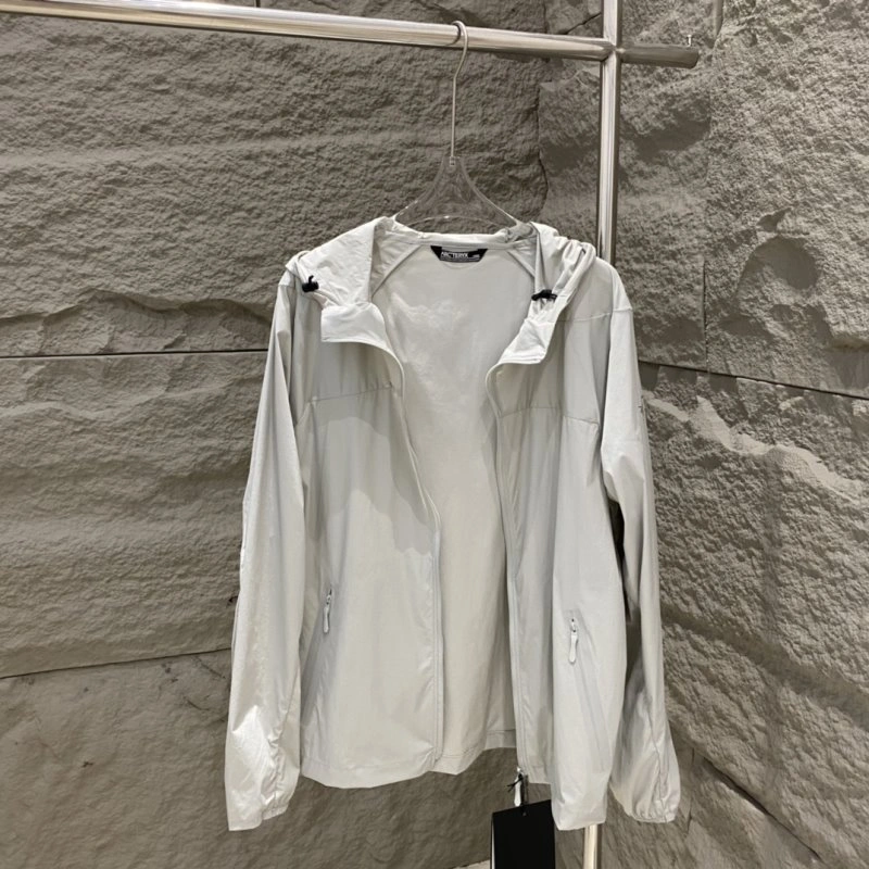 Arcteryx Sunscreen Jacket Stretchable 152394