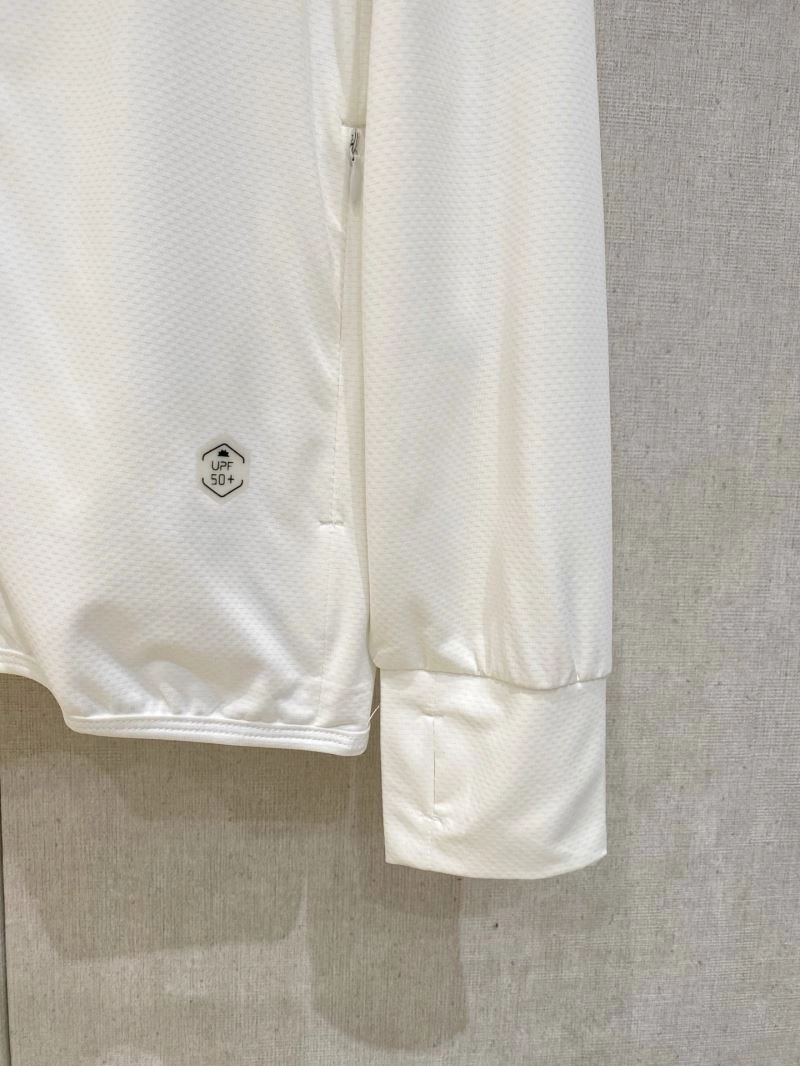 Resilient Arcteryx Sunscreen Jacket 162051