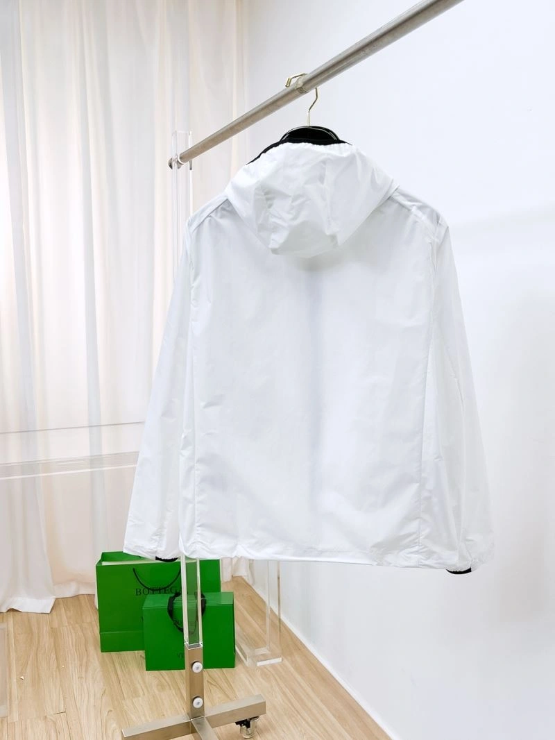 Lightweight Arcteryx Sunscreen Jacket 162047