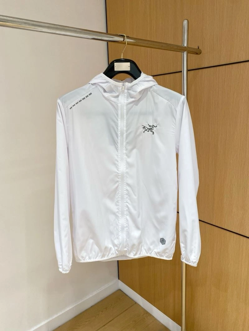 Comfortable Arcteryx Sunscreen Jacket 161098
