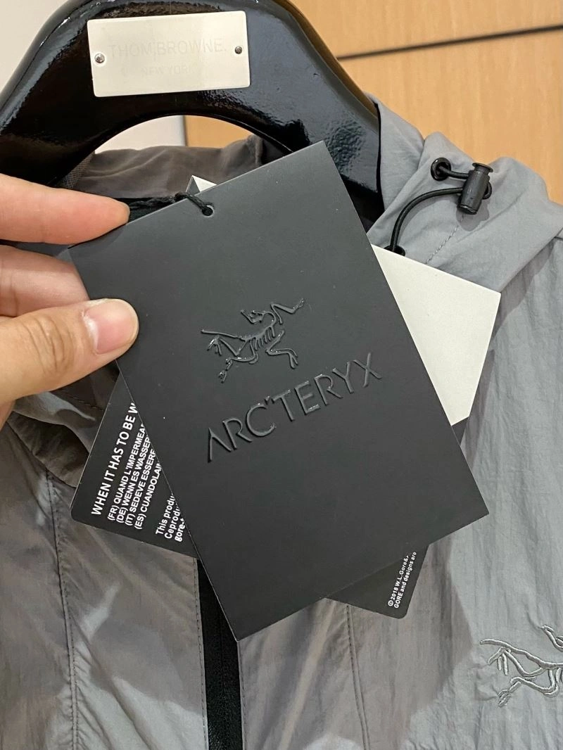 Cozy Arcteryx Sunscreen Jacket 161093