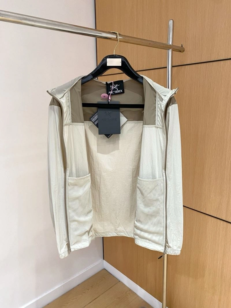 Youthful Arcteryx Sunscreen Jacket 161133