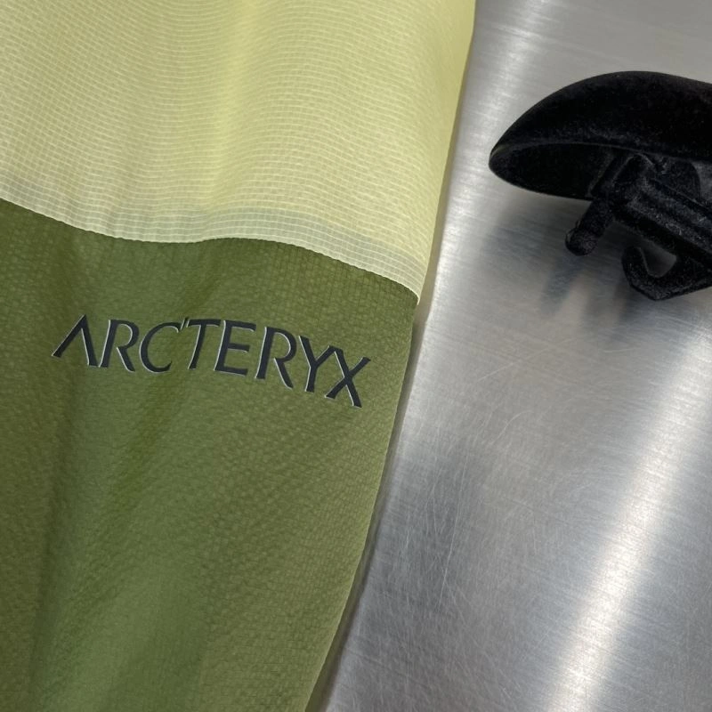 Arcteryx Sunscreen Jacket WaterResistant 158745