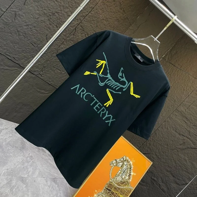 UrbanChic Arcteryx T-Shirts 163983