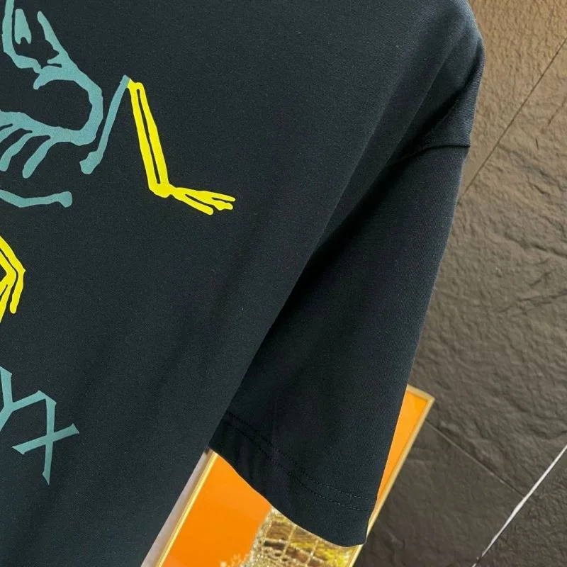 UrbanChic Arcteryx T-Shirts 163983