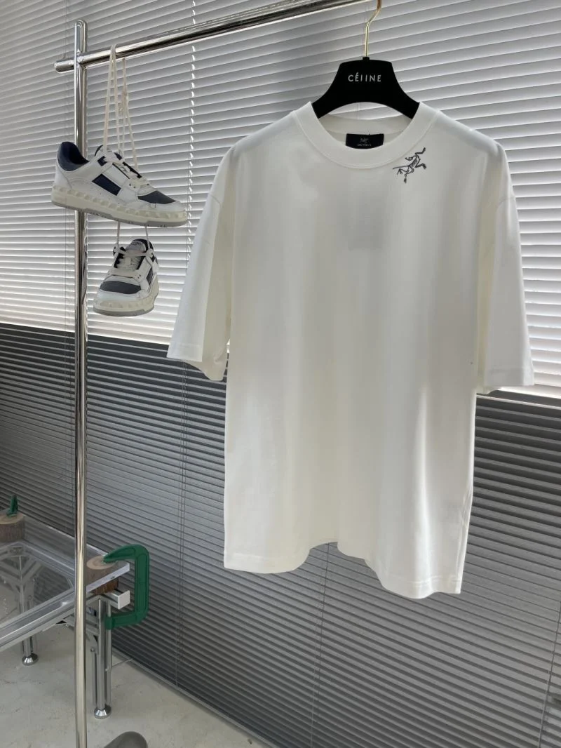 Arcteryx T-Shirts Trendsetting 163196