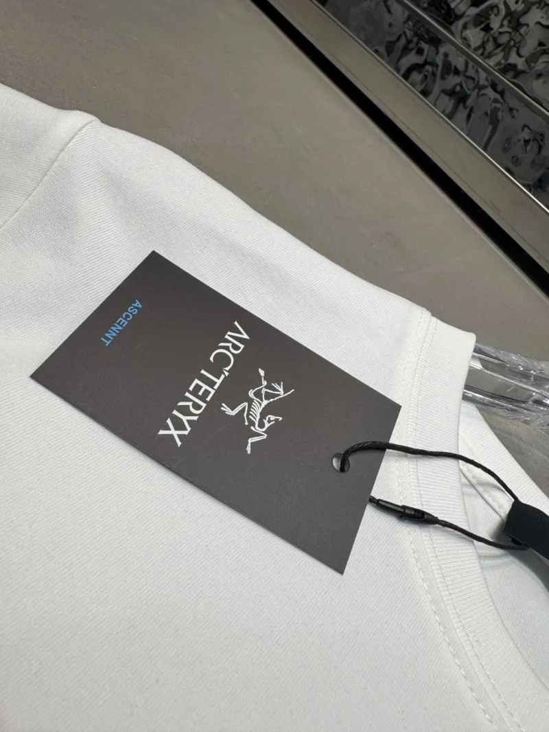 Arcteryx T-Shirts Reliable 163179