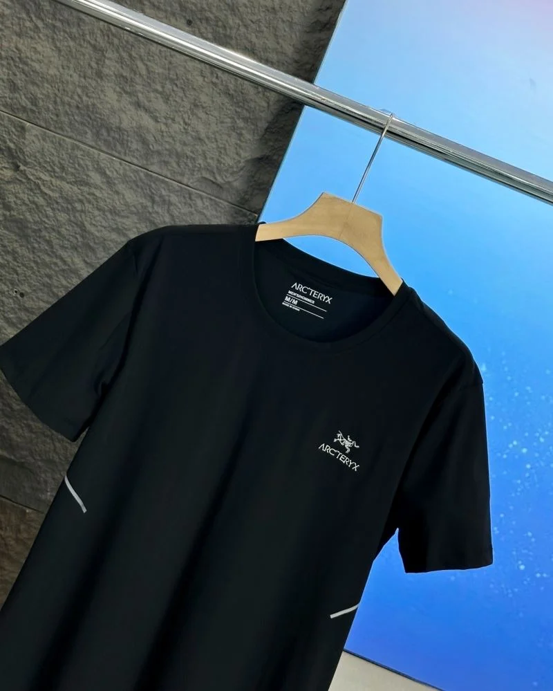 Tailored Arcteryx T-Shirts 163164