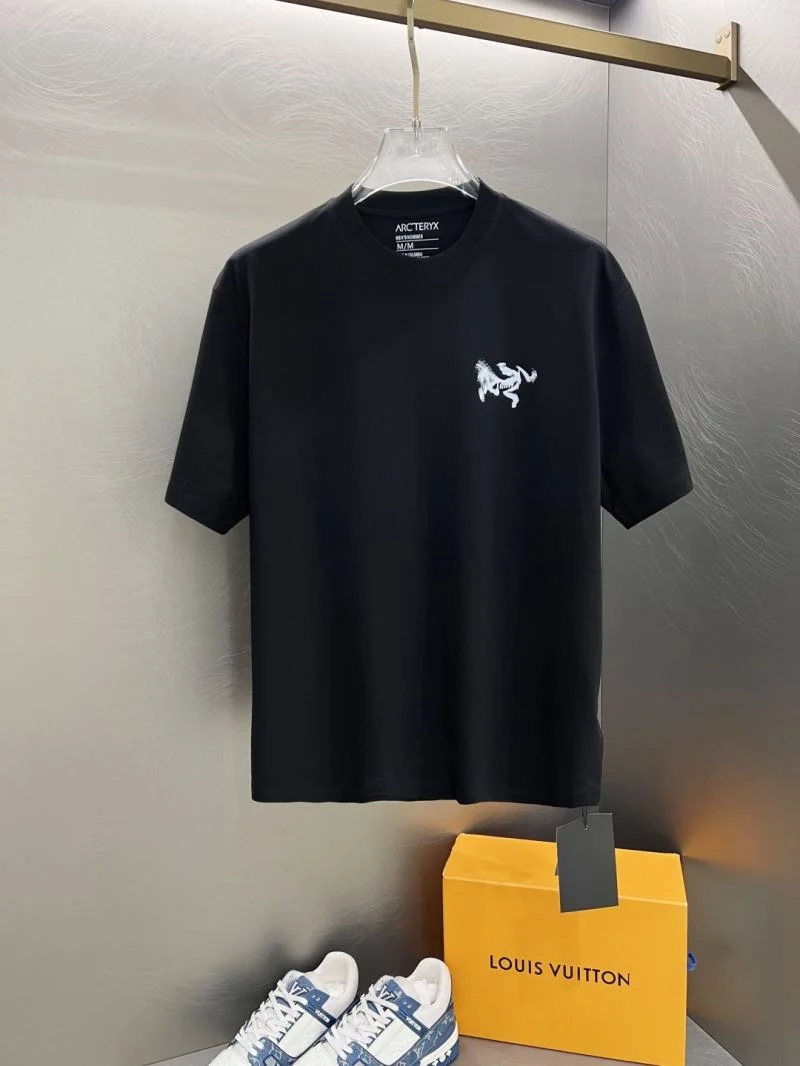 Arcteryx T-Shirts RelaxedFit 163154