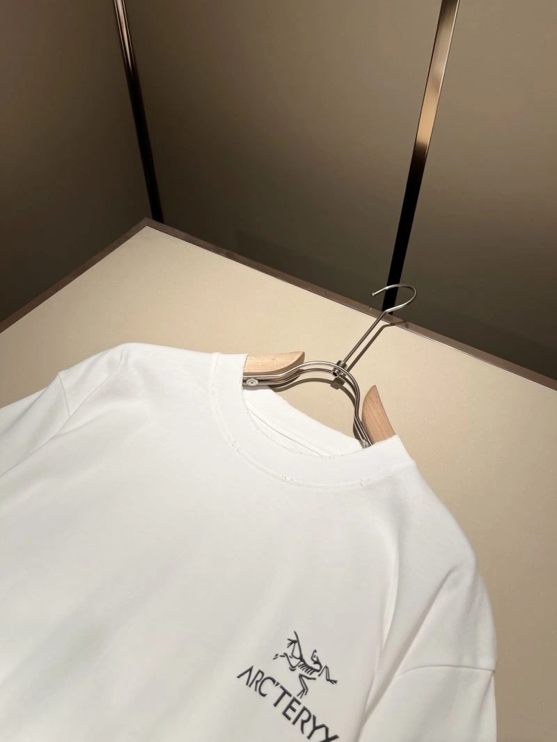 Arcteryx T-Shirts WrinkleFree 162037