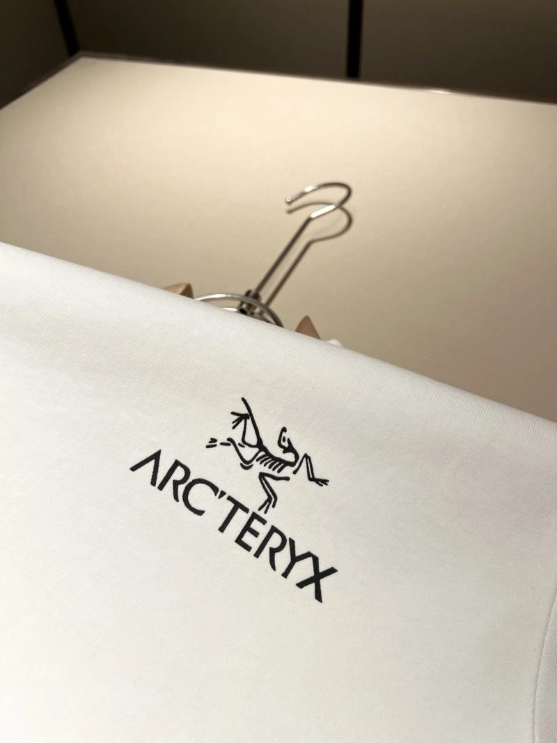 Arcteryx T-Shirts WrinkleFree 162037