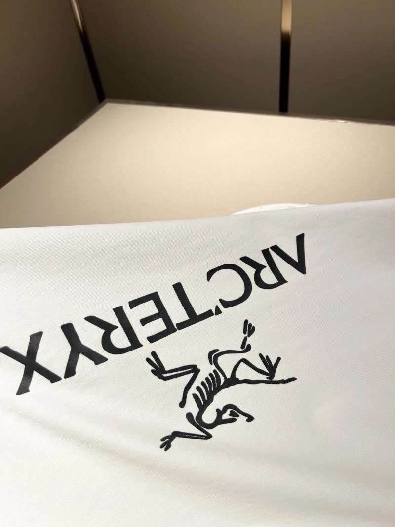 Arcteryx T-Shirts WrinkleFree 162037