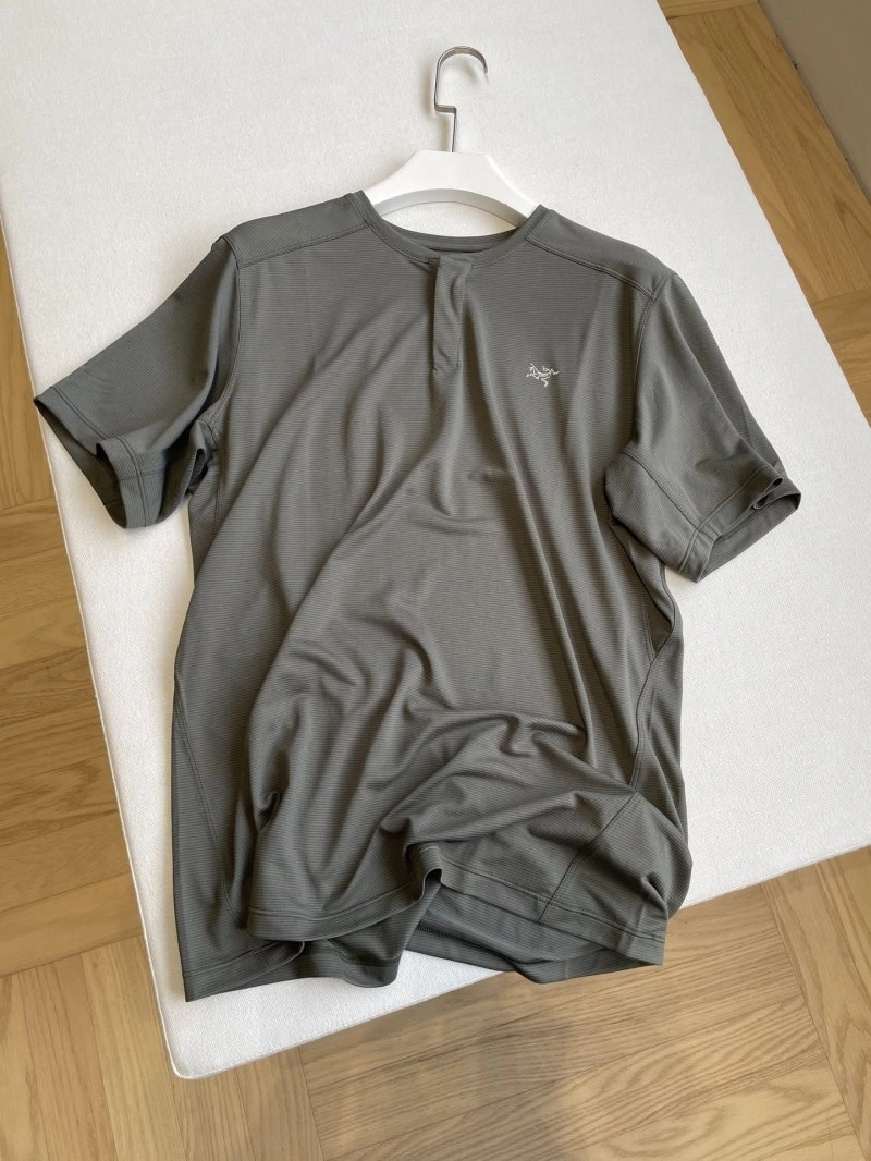 Arcteryx T-Shirts FashionForward 157076