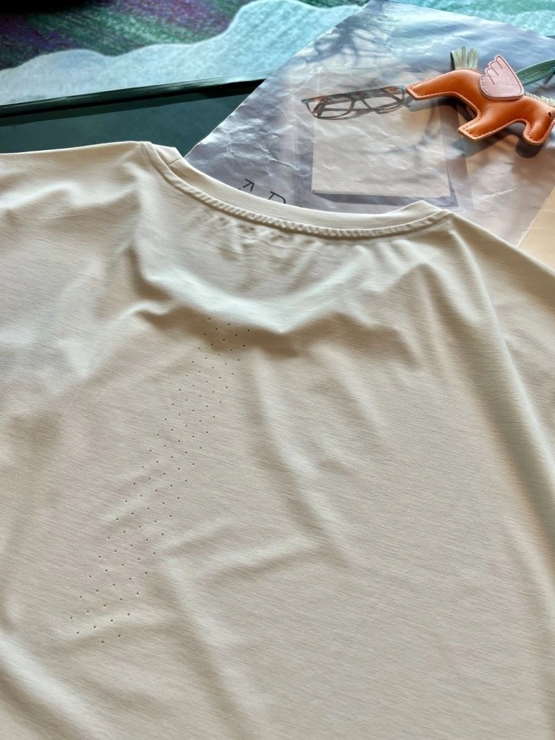 Contemporary Arcteryx T-Shirts 161027