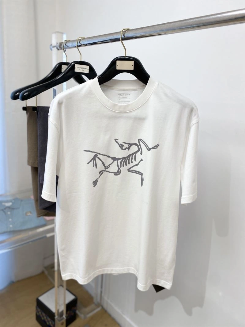 UrbanChic Arcteryx T-Shirts 161013